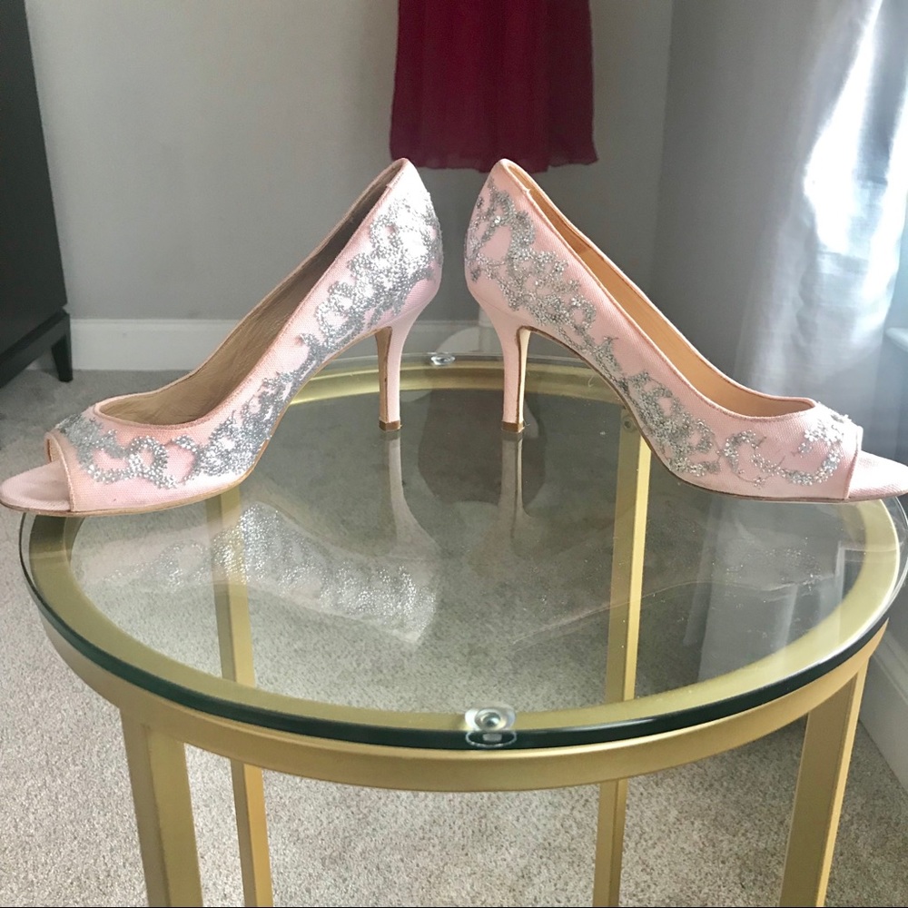 β¨ Oscar de la Renta β¨ - Picture 3 of 8
